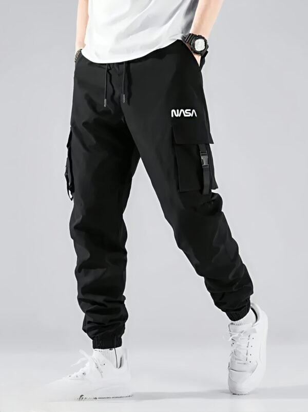 Black Cargo Pants | Gen-z